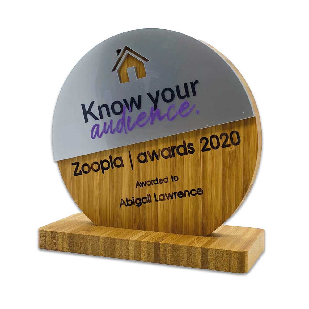 Circular Igerna award made from sustainable bamboo – in stock and ready to order