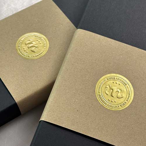Bespoke award with sustainable presentation box