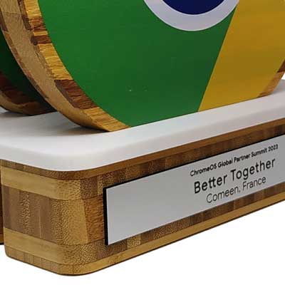 Acrylic disk Jowan award with eco bamboo base