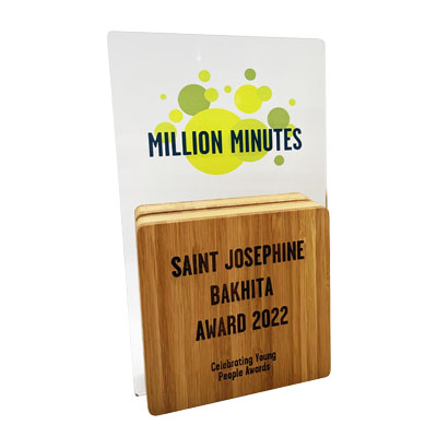 Million minutes religouse awards and trophies by More Awards