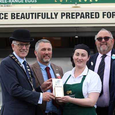 Trade stand recognition award for national business expos